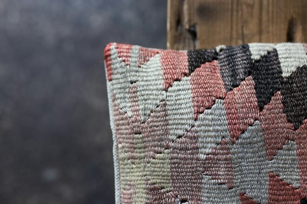 Découvrez les housses de coussin qui subliment votre intérieur