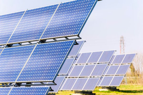 Installation panneau solaire : profitez des avantages écologiques