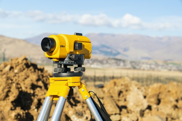 Découvrez les avantages du laser ligne verte pour vos projets